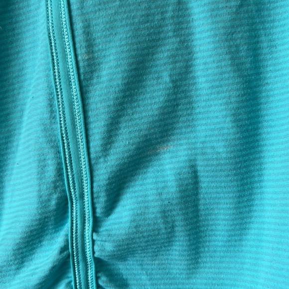 Lululemon blue/teal striped tank top Size 6. - Picture 10 of 10